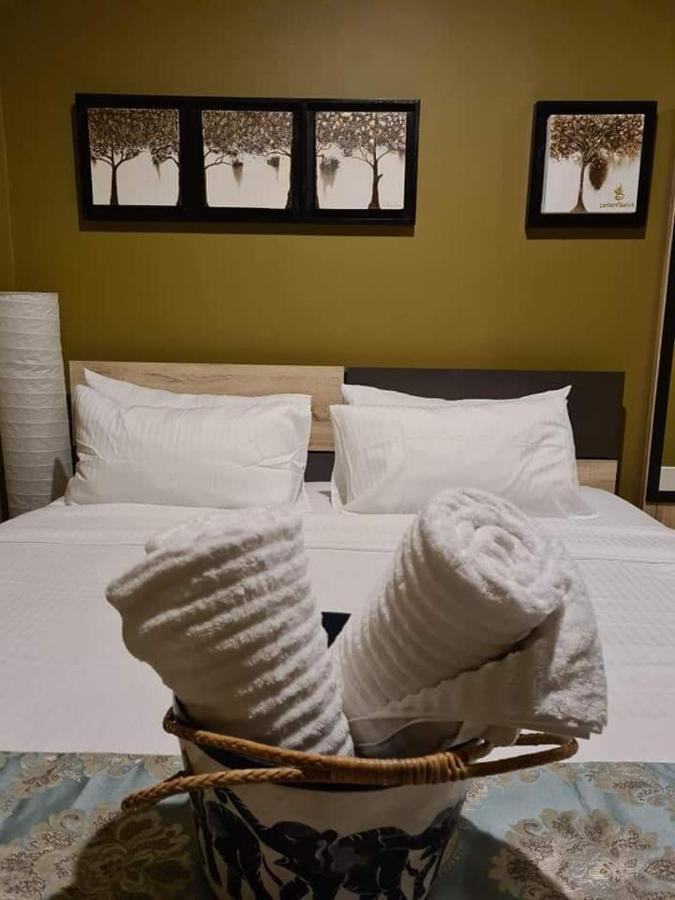 The Lantern Suites Ban Song Hong Luaran gambar