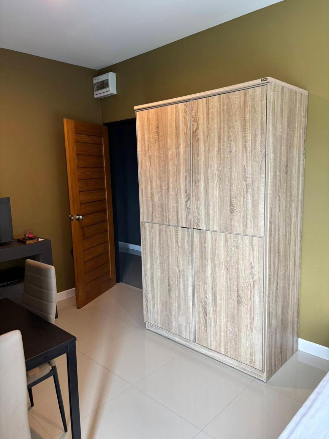The Lantern Suites Ban Song Hong Luaran gambar